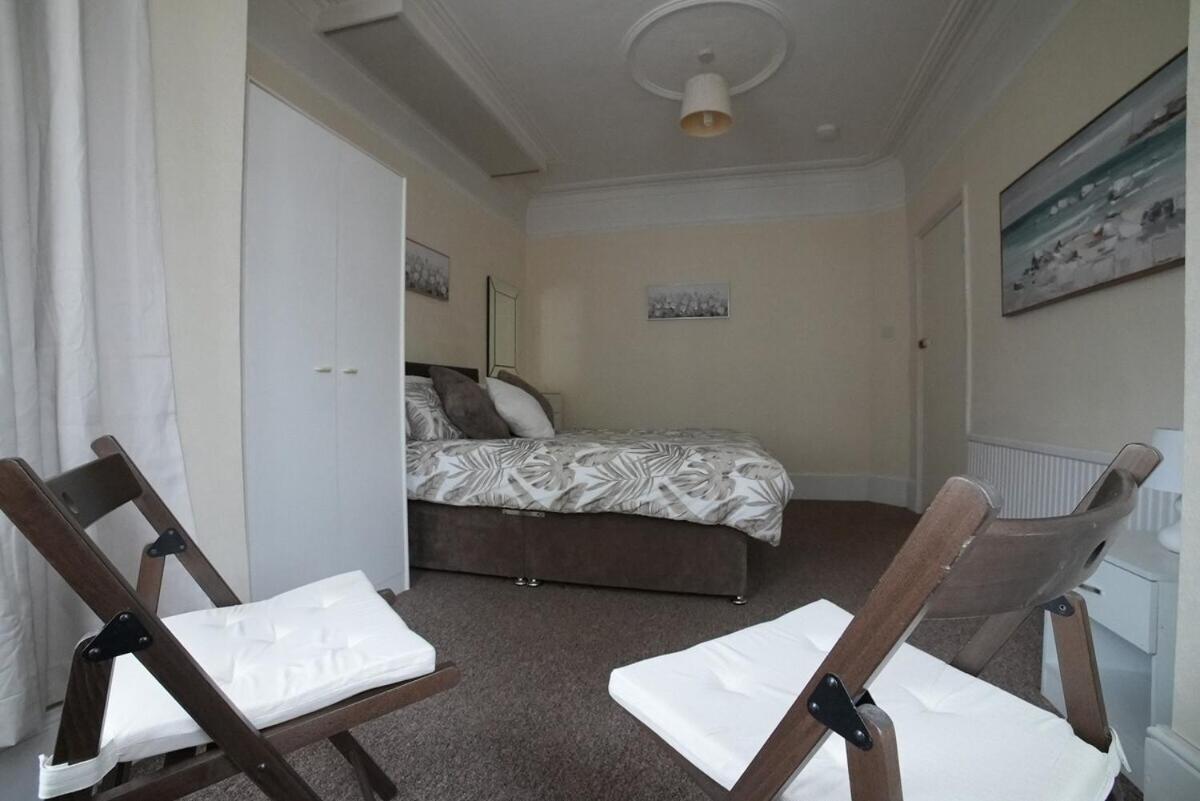 סאות'אנד און סי Silverdale House חדר תמונה